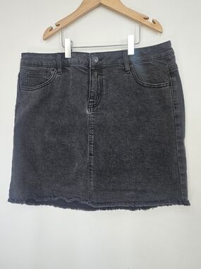 Classic Black Denim Mini Skirt